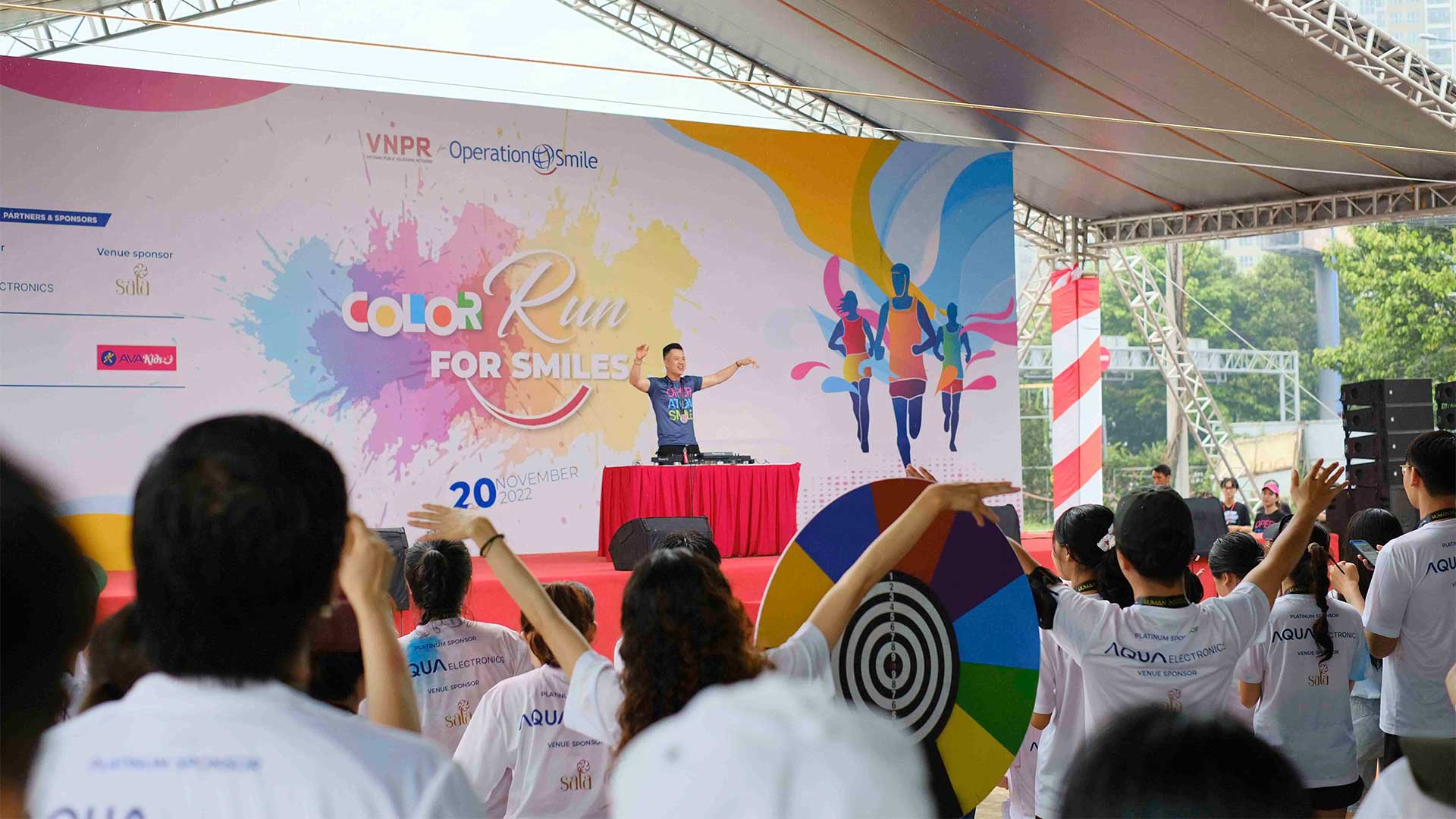 Giải chạy bộ Color Run For Smiles 2022 tại Thành phố Hồ Chí Minh do GoldenPen phối hợp cùng Tổ chức Phẫu thuật Nụ Cười (Operation Smile Việt Nam) thực hiện.